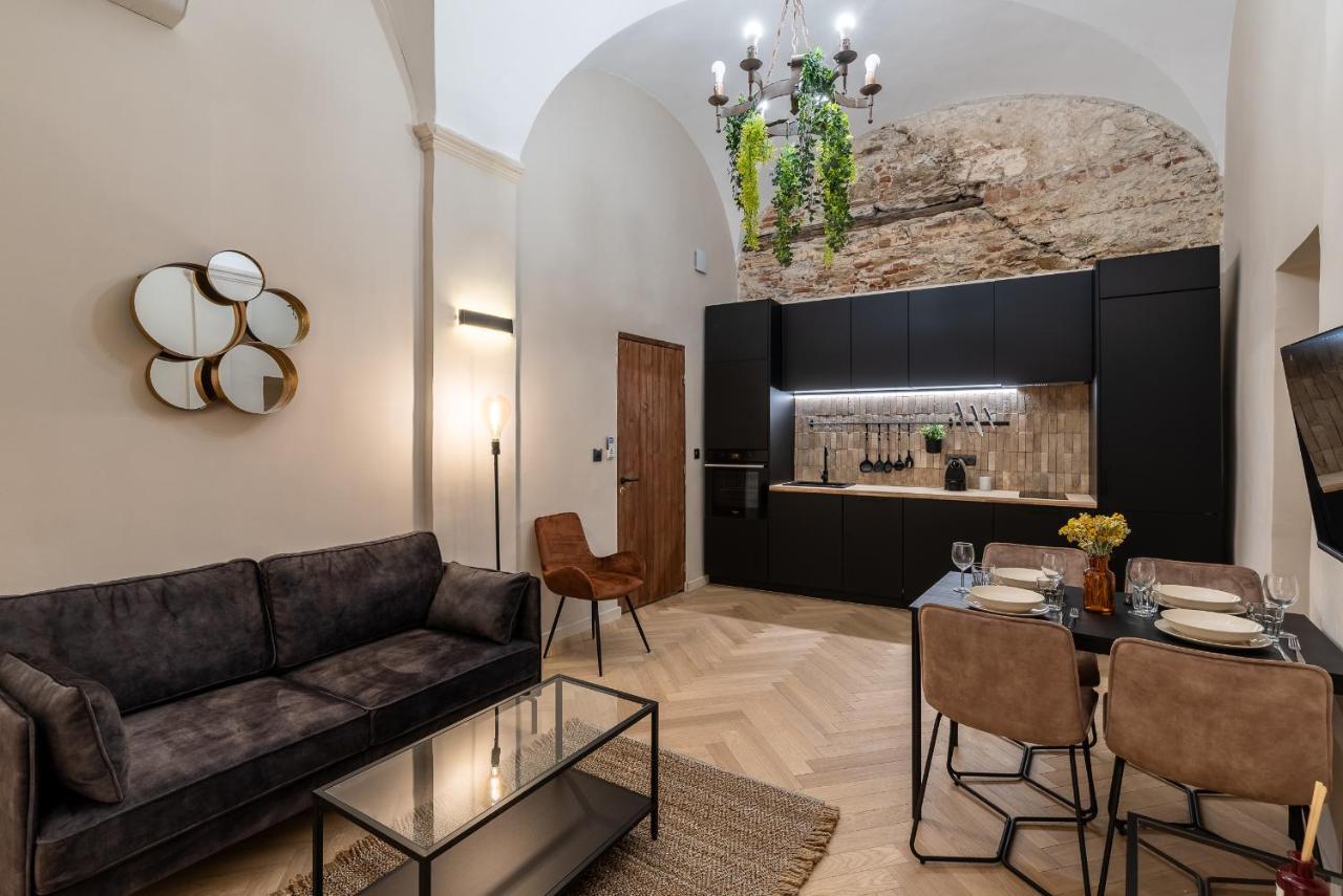 Tianu : Bastia Place Du Marche Екстер'єр фото