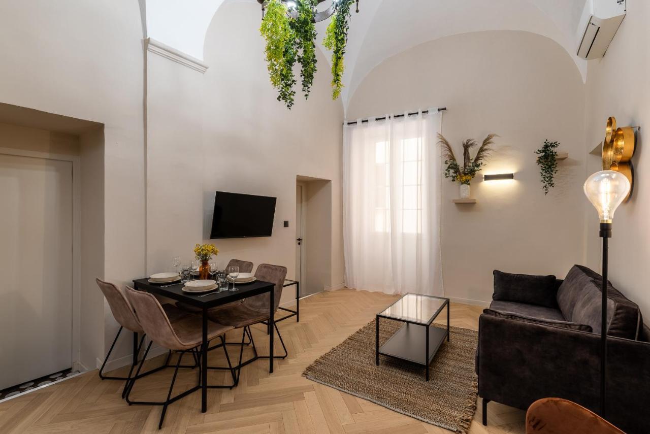Tianu : Bastia Place Du Marche Екстер'єр фото